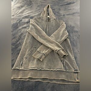 Men’s sweatshirt
